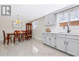 254 Maple Leaf Drive, Toronto, ON M6L1P1 Photo 31