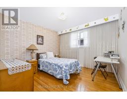 254 Maple Leaf Drive, Toronto, ON M6L1P1 Photo 35