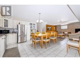 Primary Bedroom - 254 Maple Leaf Drive, Toronto, ON M6L1P1 Photo 8