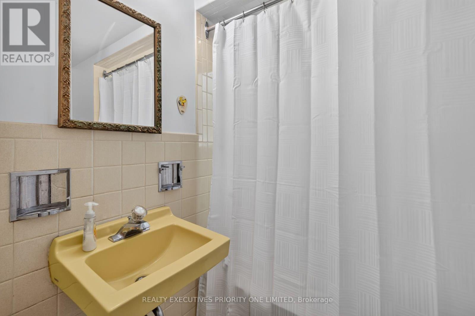 355 Glen Park Avenue, Toronto, ON photo 25