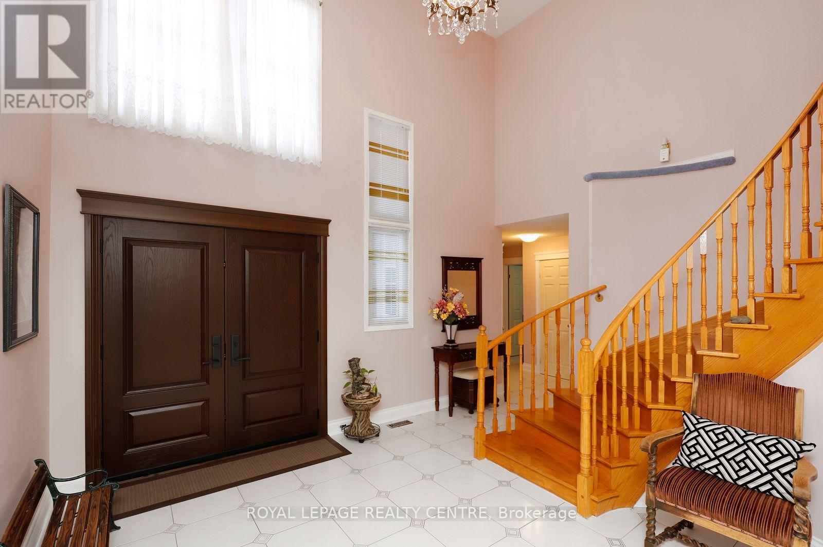 5680 Oldcastle Crescent, Mississauga, ON photo 4