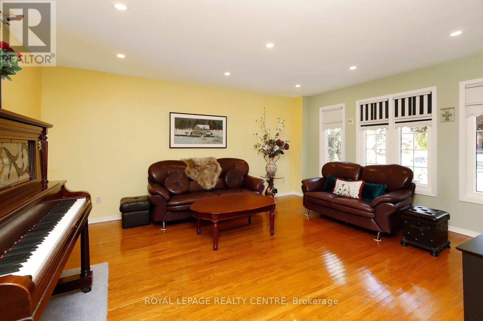5680 Oldcastle Crescent, Mississauga, ON photo 6