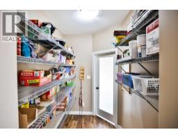 555 Devonia Road W - photo 16