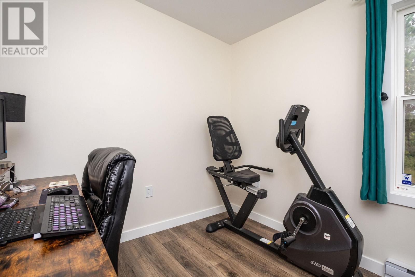 1024 Linwood Road - 18