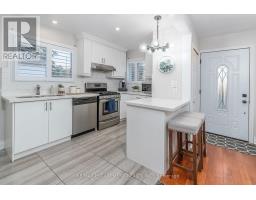 Bathroom - 788 Upper Gage Avenue, Hamilton, ON L8V4K4 Photo 8