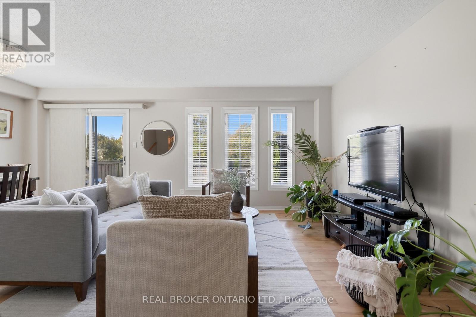 148 ROCKHAVEN LANE - 15