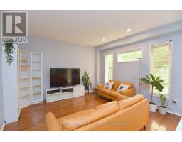 22 Moore Crescent, Hamilton, ON L9G4Z5 Photo 21
