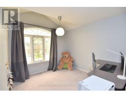 22 Moore Crescent, Hamilton, ON L9G4Z5 Photo 35