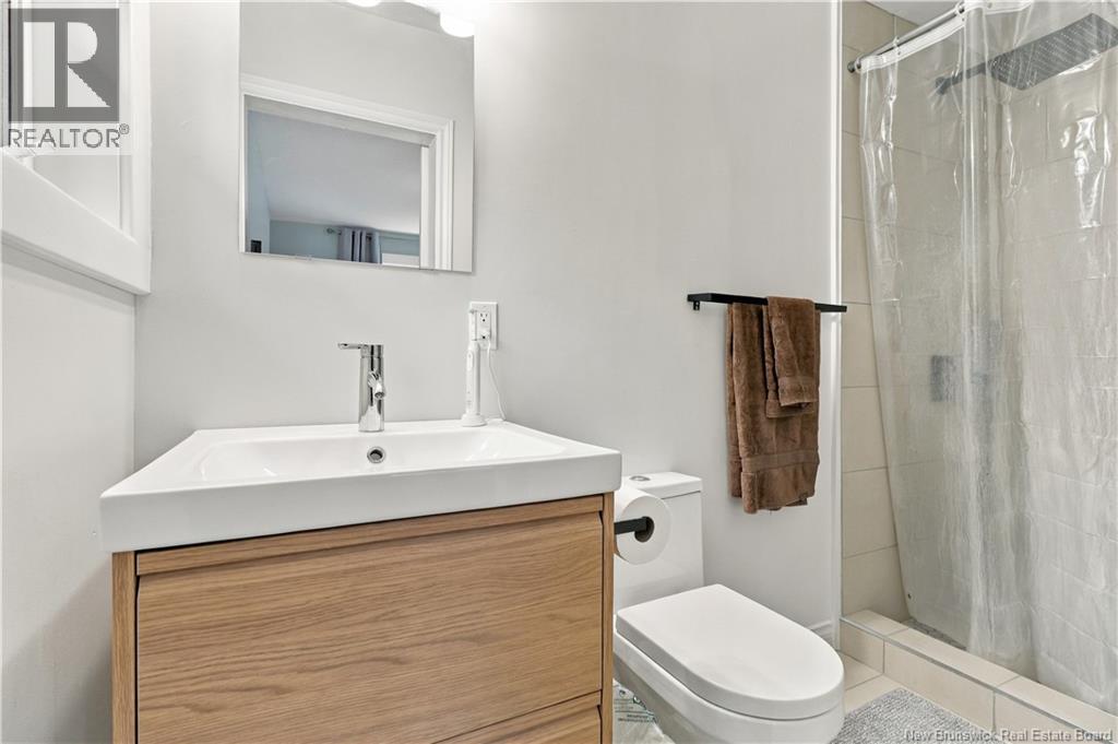 41 Simcoe Court - 34