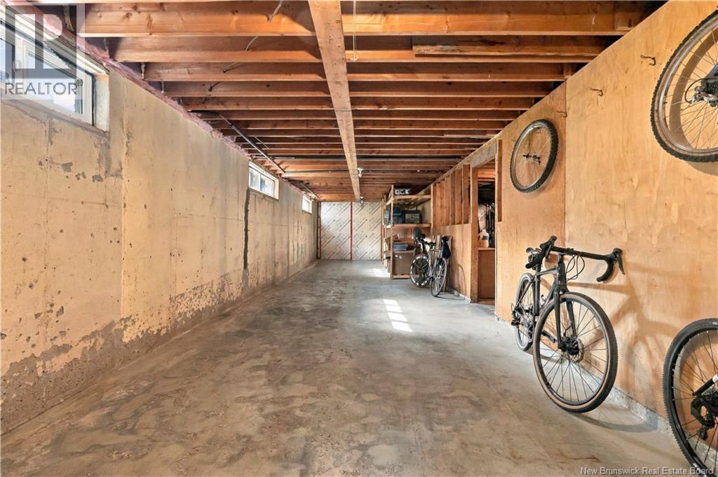 41 Simcoe Court - 40