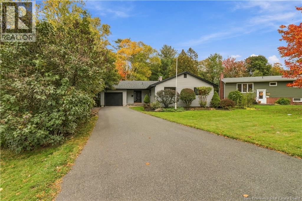 41 Simcoe Court - 48