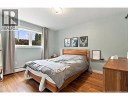 41 Simcoe Court, photo 24