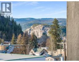 Primary Bedroom - 625 11th Avenue Unit# 6, Castlegar, BC V1N1J7 Photo 7
