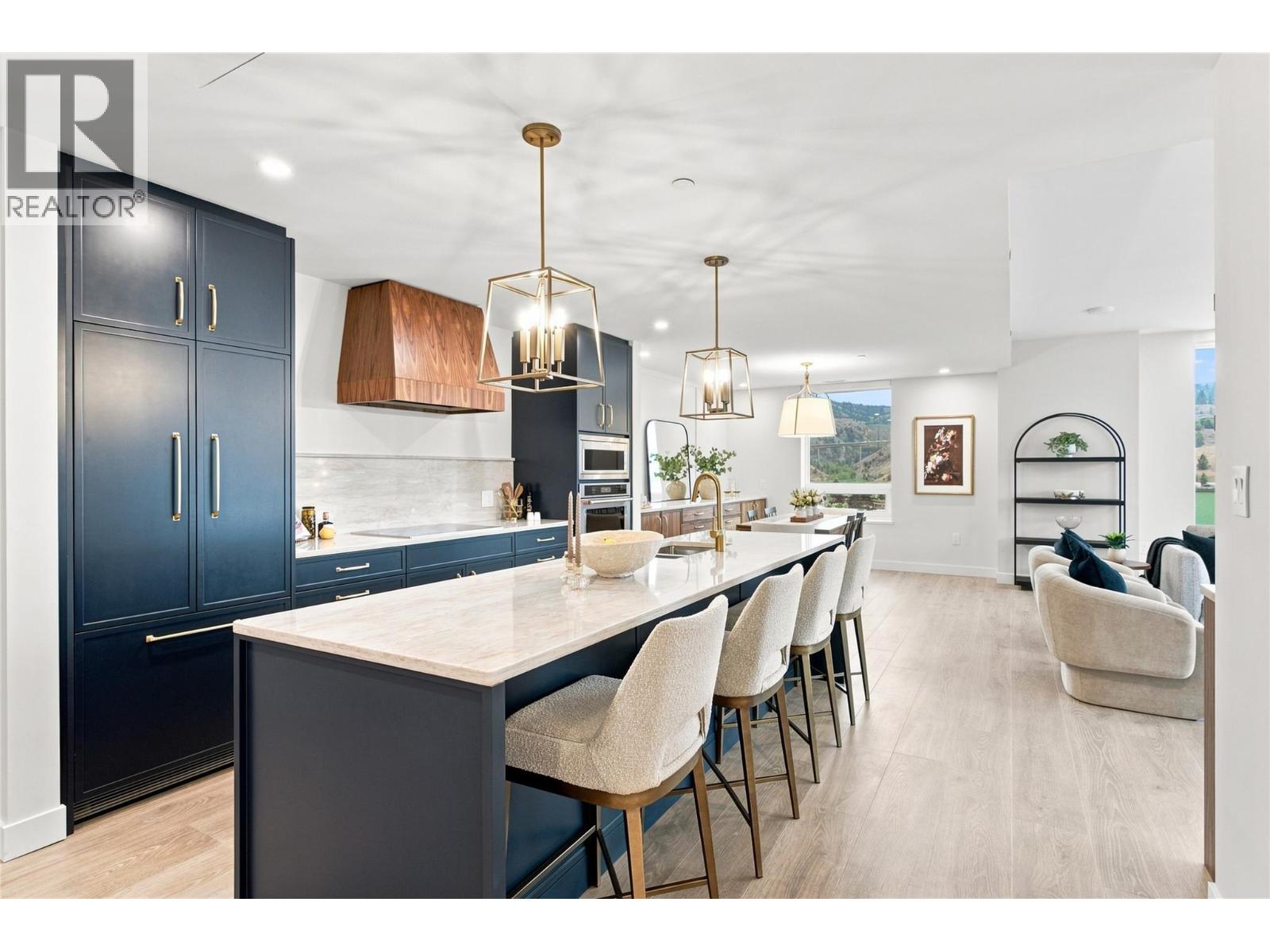 #2005 460 Nicola Street - 6