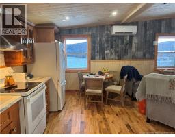 64 Baseline Road, photo 16