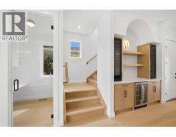 1529 18 Avenue NW - photo 20