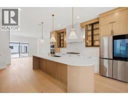 1529 18 Avenue NW - photo 12