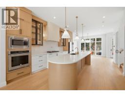 1529 18 Avenue NW - photo 14