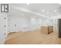 1529 18 Avenue NW - photo 46