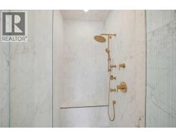1529 18 Avenue NW - photo 38