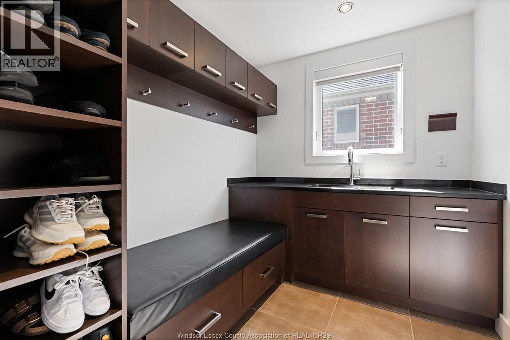 192 ELLISON AVENUE - 25