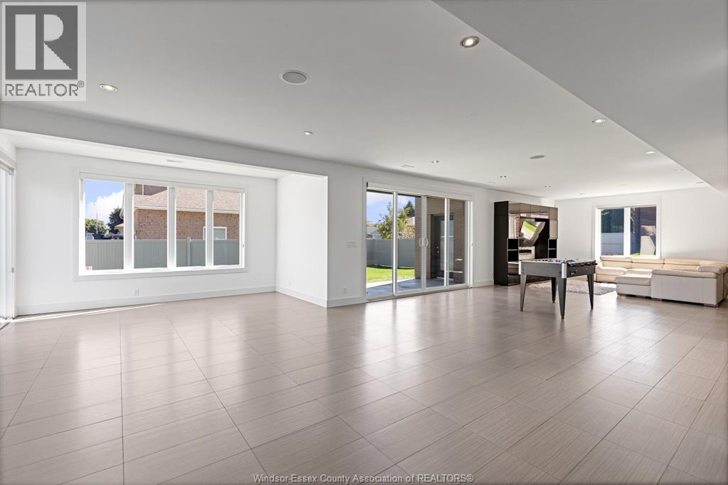192 ELLISON AVENUE - 26