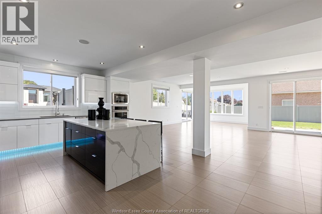192 ELLISON AVENUE - 31
