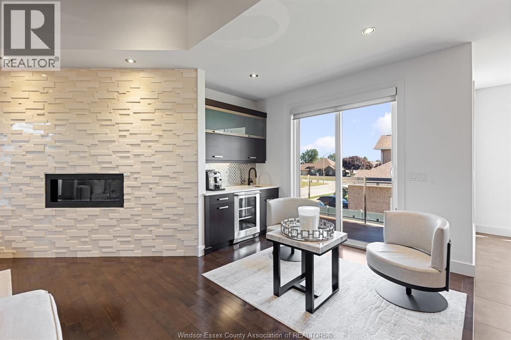 192 ELLISON AVENUE - 9