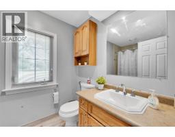 4340 Mount Royal Drive, Windsor, ON N9G2C4 Photo 27