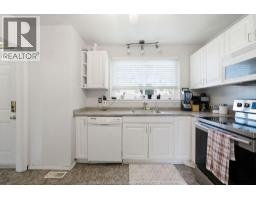 Kitchen - 5557 Coronation Avenue, Windsor, ON N8X3B5 Photo 11