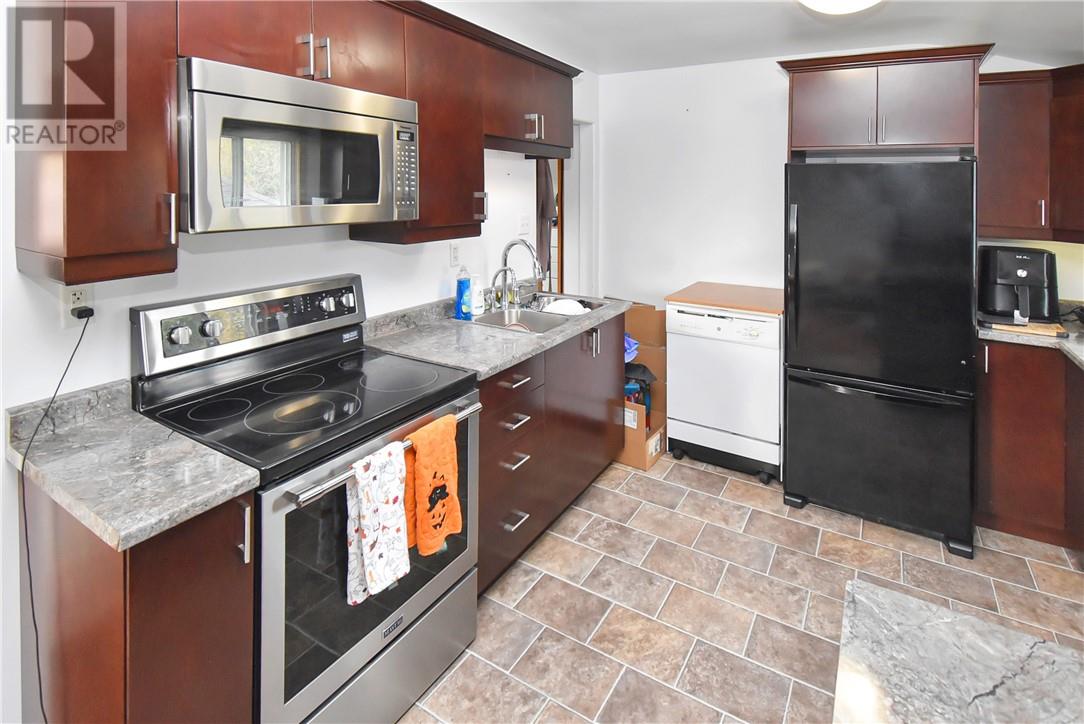 426 Elm Street — photo 18