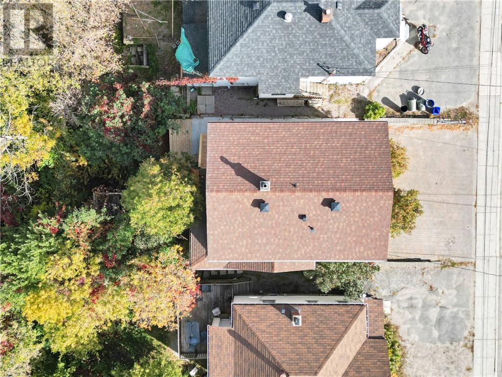426 Elm Street — photo 4