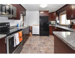 426 Elm Street, Sudbury, ON P3C1W2 Photo 37