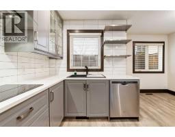 1619 16 Avenue SW - photo 17
