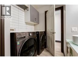 1619 16 Avenue SW - photo 25