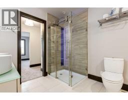 1619 16 Avenue SW - photo 37