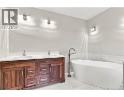 158 Stonehill Lane, Fredericton, NB E3G0J6 Photo 35
