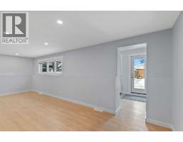 6407 Lombardy Crescent SW - photo 18