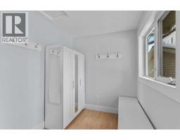 6407 Lombardy Crescent SW - photo 19
