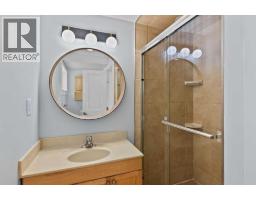6407 Lombardy Crescent SW - photo 21