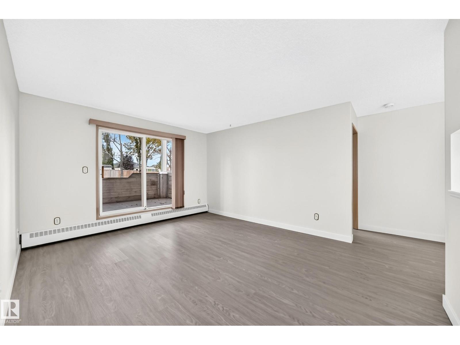 #109 – 11620 9A Avenue NW, Twin Brooks — photo 10 of 30: Property photo