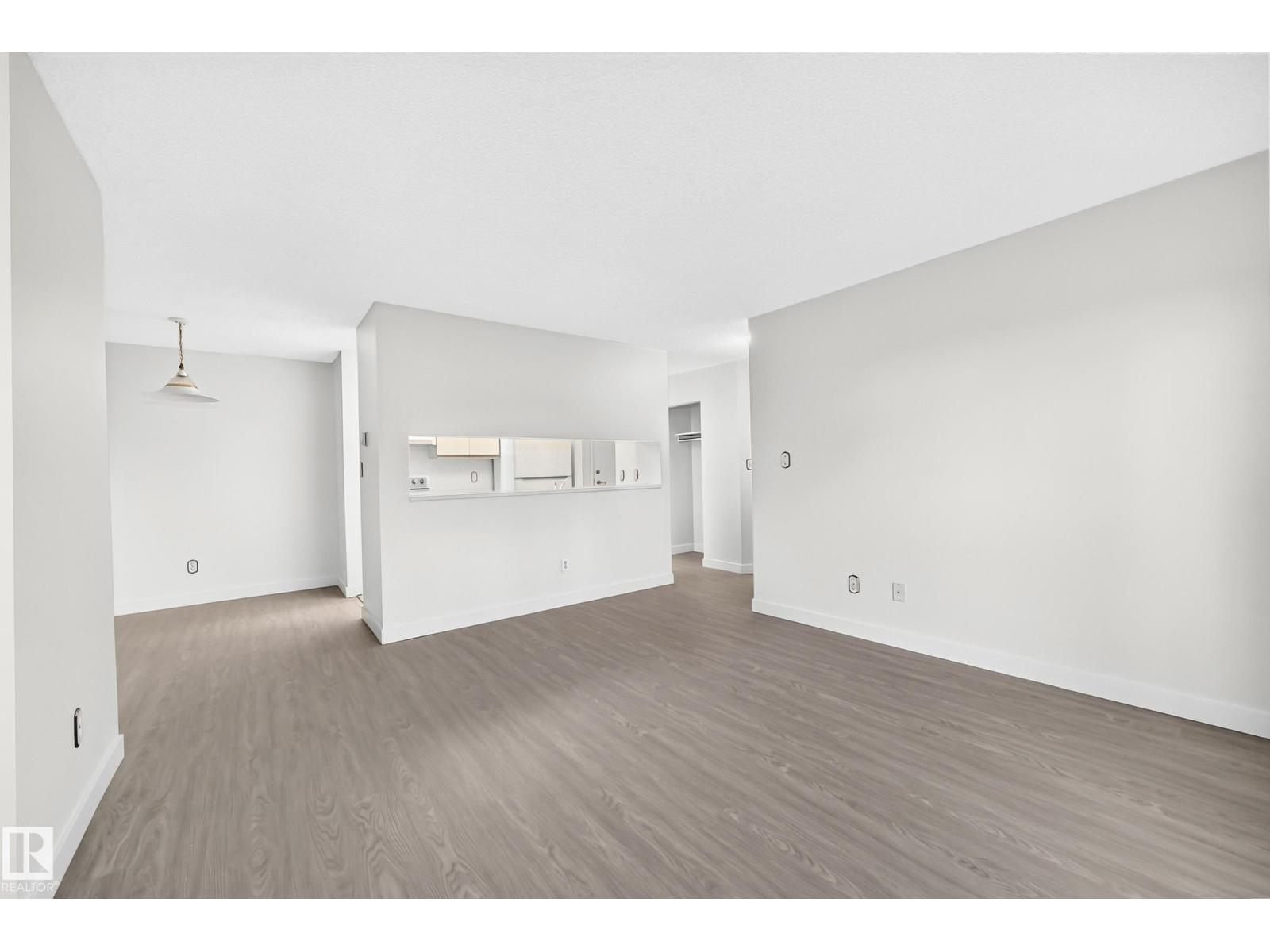 #109 11620 9A AV NW - 12