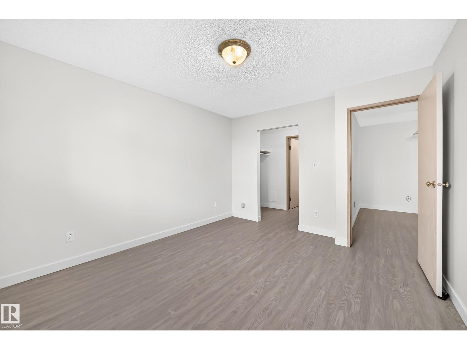 #109 11620 9A AV NW - 17