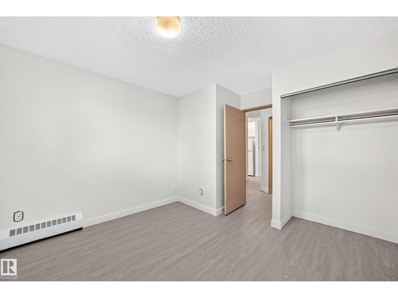 #109 11620 9A AV NW - 23