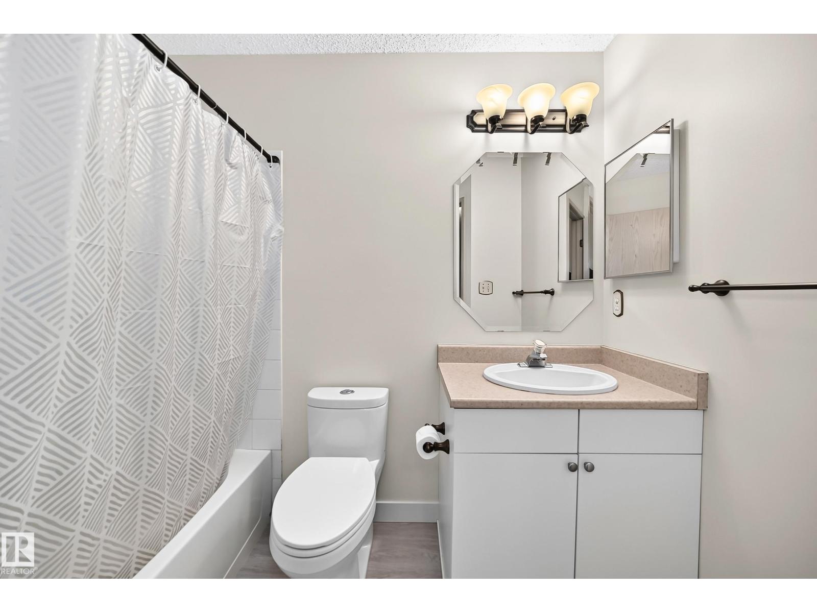 #109 11620 9A AV NW - 25