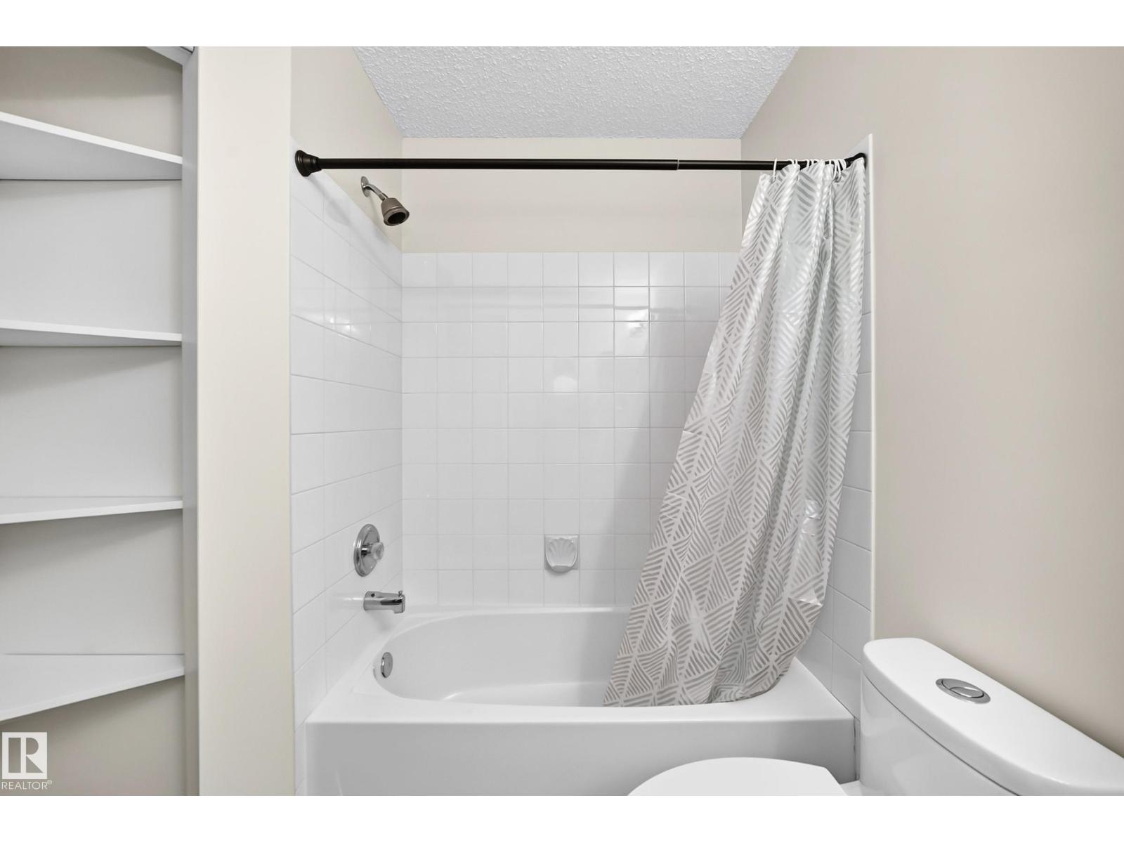 #109 11620 9A AV NW - 26