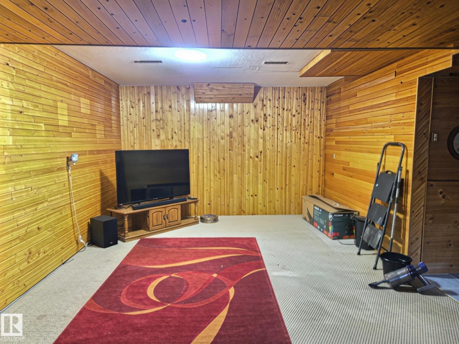 301 58532 Range Road 113 - 19