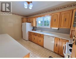 83 Main Road thumbnail 10