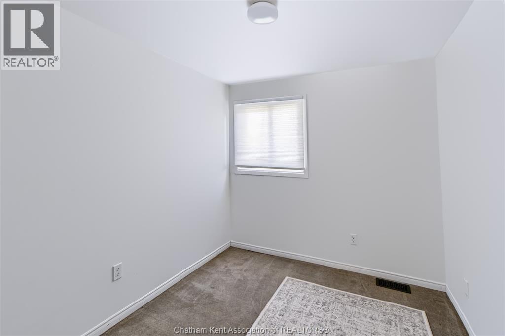 106 Wedgewood AVENUE - 12