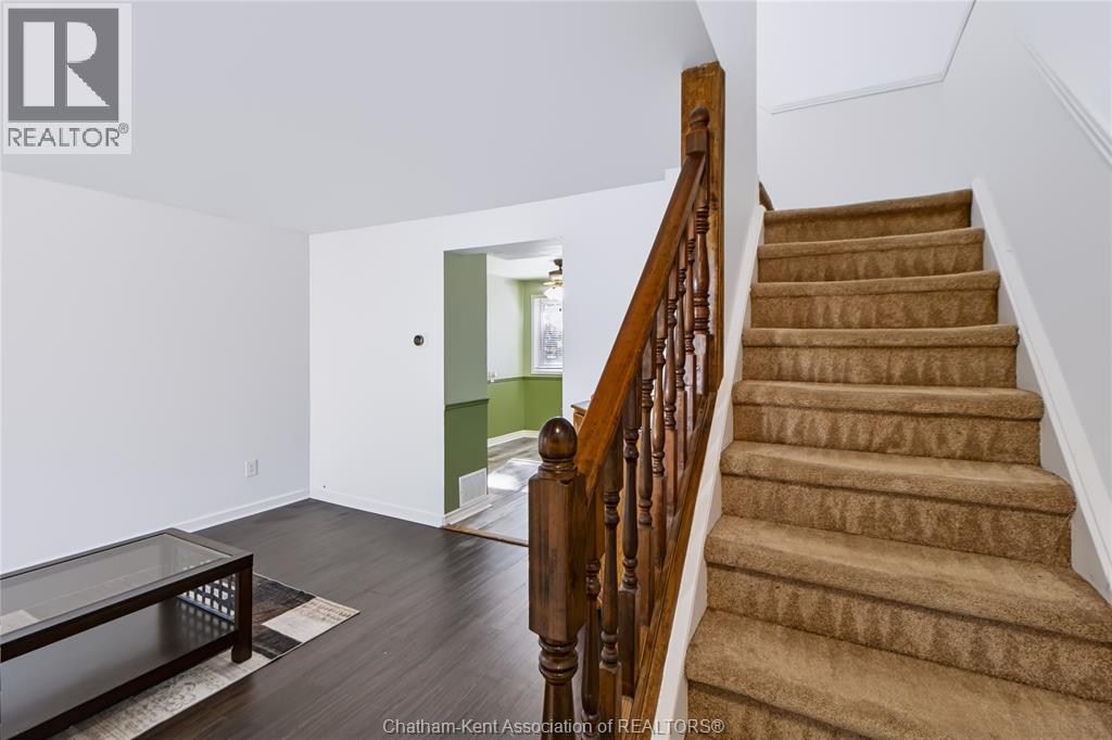 106 Wedgewood AVENUE - 8